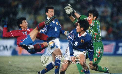 韓·日 축구 격차 점점 커진다…황선홍 진단은?