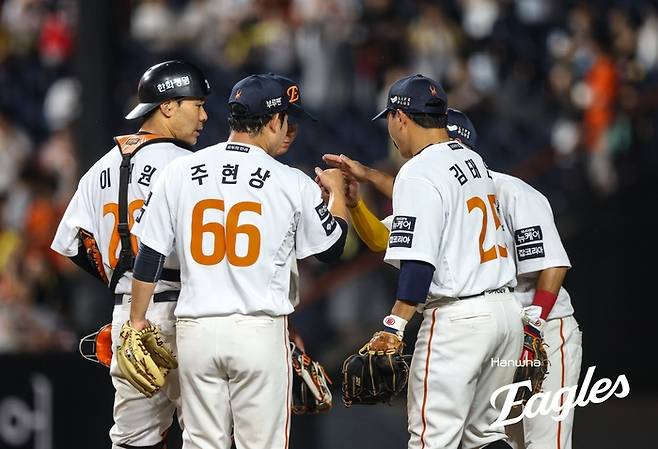 한화 1위 ‘굳히기’?→이제 시작이다…출발한 후반기, 더 강해지는 ‘1위 추격자들’ [SS포커스]