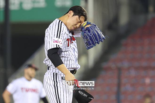지면 공동 2위, 위기의 LG 8번 좌익수에 신인 박관우 투입…박명근 시즌 첫 1군 말소
