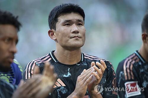 韓 축구 초대형 경사! 김민재 드디어 EPL 간다…첼시·토트넘 관심→교통정리 뒤 이적 급물살