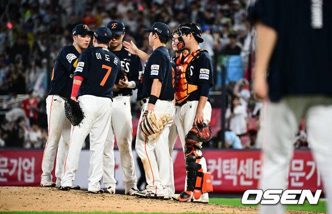 한화 40년 만에 대기록 눈앞인데…67세 명장, 1위 확정만 바라본다 “시즌 마지막 결정되는 게 대기록” [오!쎈 잠실]