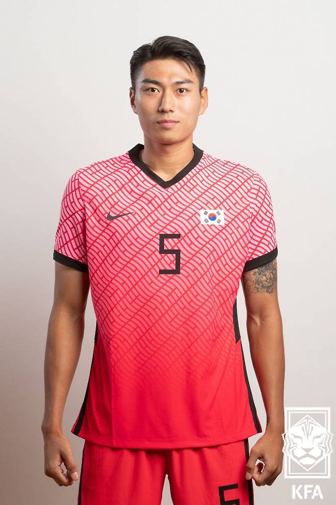 [단독]크랙 안데르손 품은 FC서울, 초대형 센터백 정태욱 전격임대…ACLE 앞두고 '전력 업그레이드'