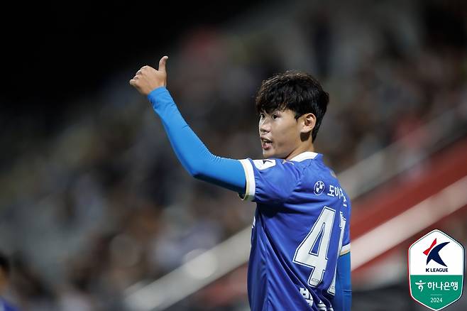 금주 ‘오피셜’ 공식발표 나온다! 韓 축구 역사상 20번째 EPL 입성…‘메디컬 테스트 통과’ 2007년생 박승수, ‘전통 명문’ 뉴캐슬행 임박