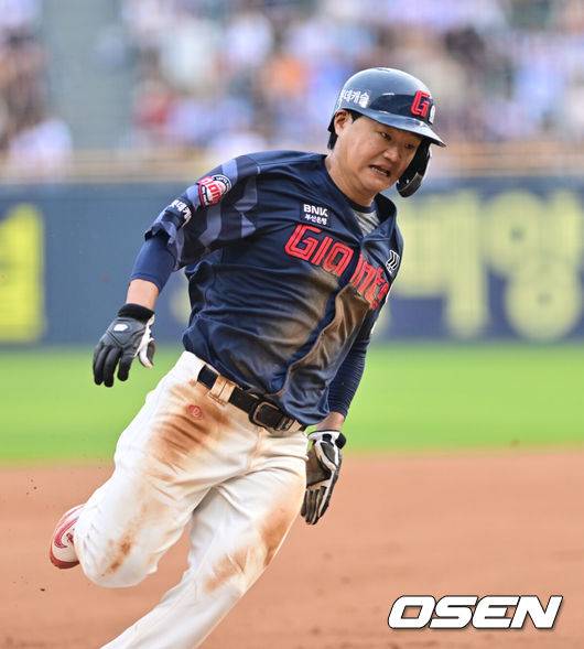 ‘이럴 수가’ 타율 1위→9위, 롯데 타선 왜 이렇게 됐나…퓨처스 고승민 3안타-손호영 2안타, 1군 복귀하면 달라질까
