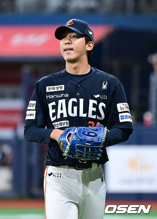 78억 FA 제치고 5선발 쟁취…‘전체 1순위’ 특급 좌완 감격, “한화 선발진 들어가는 게 꿈이었다” [오!쎈 인터뷰]