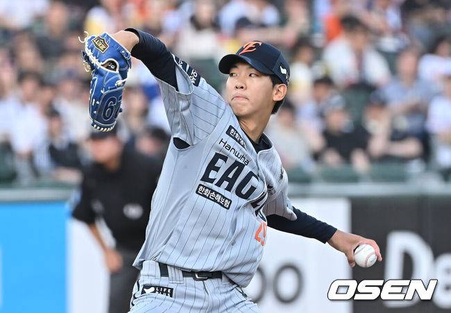 78억 FA 제치고 5선발 쟁취…‘전체 1순위’ 특급 좌완 감격, “한화 선발진 들어가는 게 꿈이었다” [오!쎈 인터뷰]