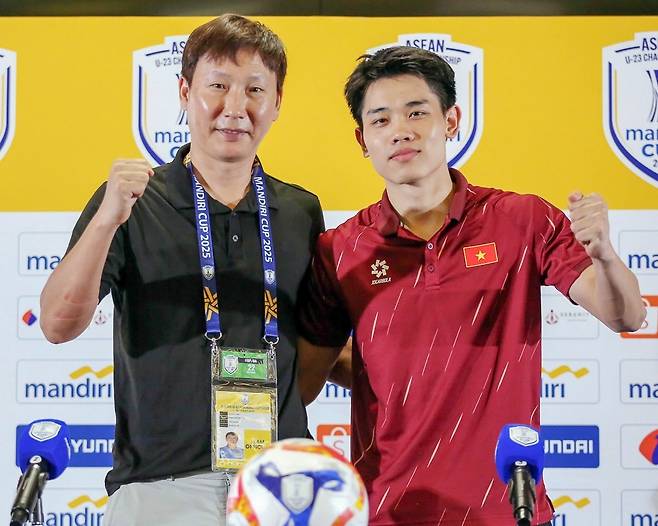 '김상식호' 베트남 U-23 축구대표팀, 아세안챔피언십 4강 진출