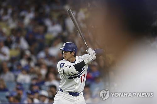 9회말 2사 투런포… 오타니, 4경기 연속 홈런-NL 홈런 공동 1위