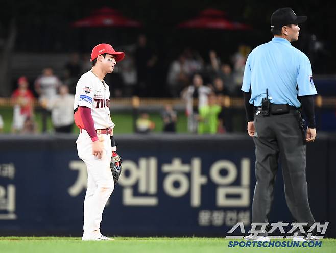 하필 비디오 판독 하겠다고 선언한 날, 치명적 오심이...체크스윙 판독, 경기도 심판도 살리는 길이다