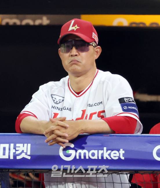 치명적인 병살타 2개, 피안타 13개, 실책 2개…6연패 총체적 난국 SSG [IS 냉탕]
