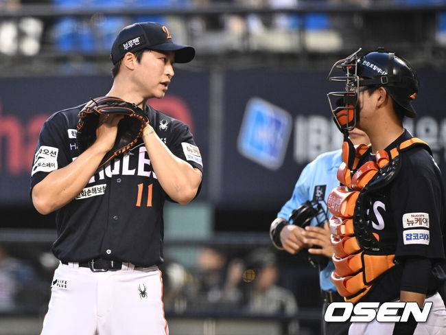 한화 78억 쏟아부었는데…불펜 전환에도 ERA 20.25 참사, 얼굴 벌게진 FA 잠수함 충격 강판되다