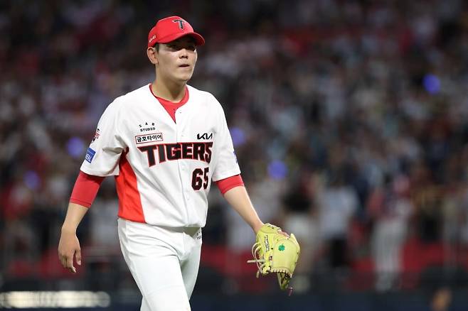 'ERA 0.66' 10라운드 신예를 필승조로? KIA 이범호 감독은 '부정적'