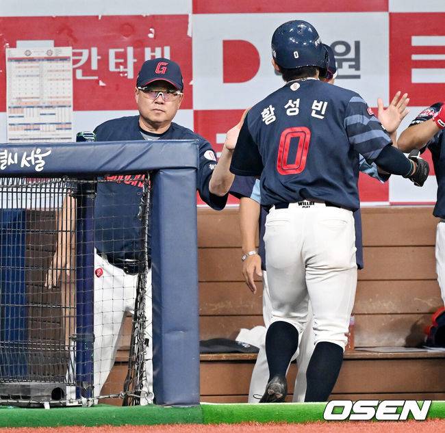 ‘LG-키움 원정 6연전 3승 3패→50승 달성’ 김태형 감독 “부산에서도 좋은 경기력 이어가겠다” [오!쎈 고척]