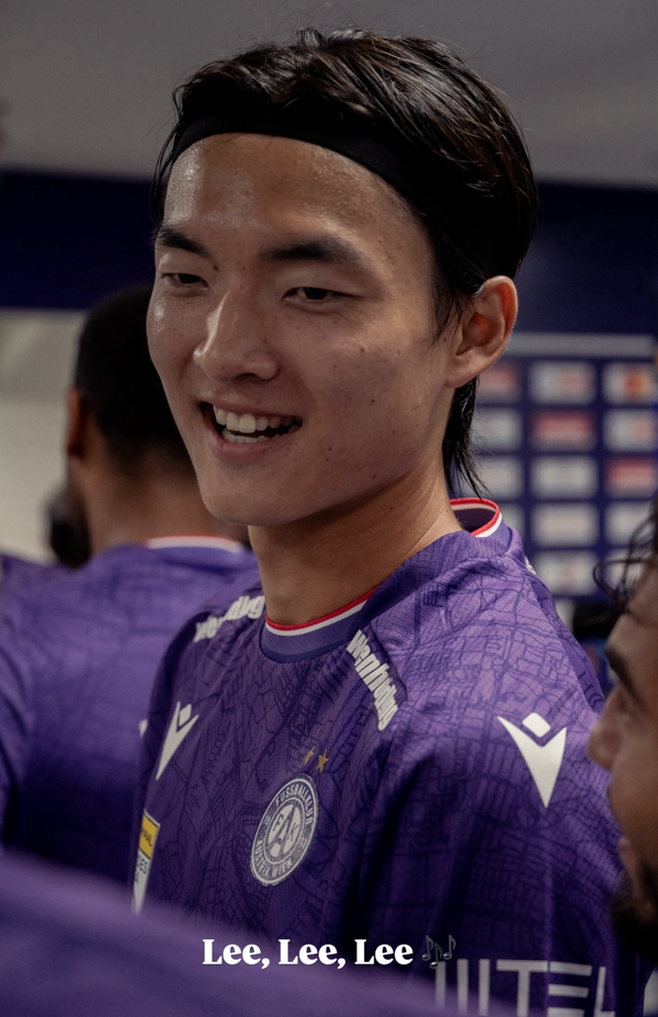 'Lee, Lee, Lee' 이강희, 유럽 데뷔전서 골대 강타! 센터백 풀타임 활약, 팀은 2-0 승 '韓 축구 미래'