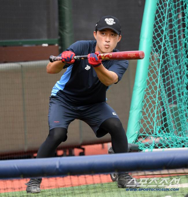 '연봉 50% 삭감' 굴욕 이겨낼까? 잊혀졌던 50억 FA 부활 예고 → 2G 연속 무력시위…비난 딛고 화려한 복귀 정조준 [SC포커스]
