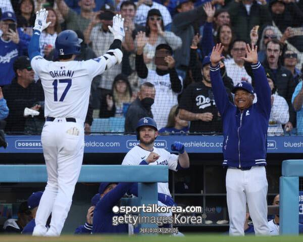 '이 남자의 끝은 어디?' 오타니, 다저스 최초 6G 연속 홈런+MLB 8G 홈런 타이기록까지 정조준