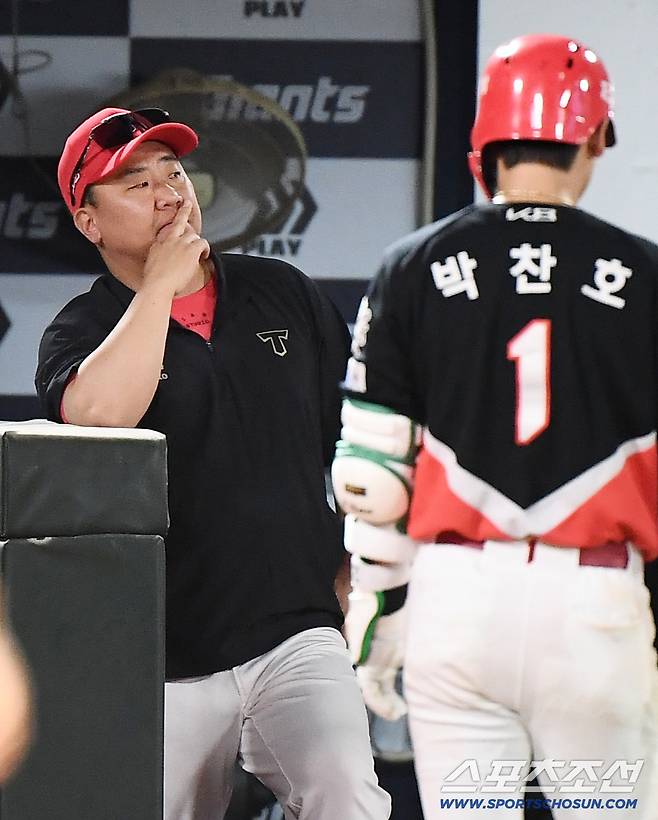 '2위 노리던 팀 맞나' 5강 이탈 위기라니…KIA 4연패만 2번, 치명상 입었다