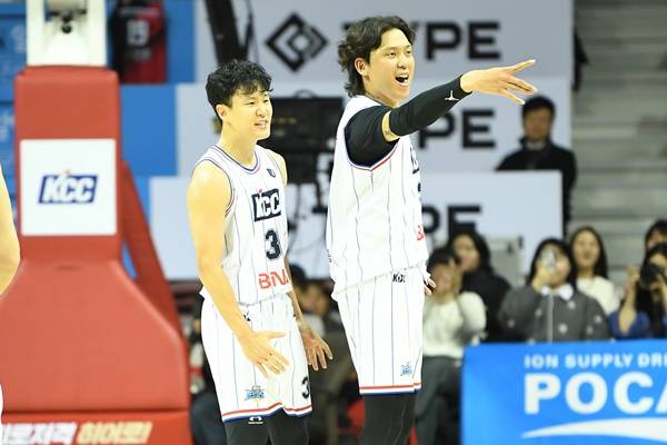 논란 속 허웅·허훈 사라지고… 이현중·여준석이 바꾼 한국농구 판도[스한 위클리]
