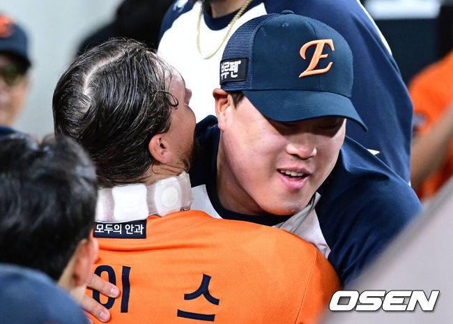 '첫 빅매치 성사' 15년 전에는 류현진이 절대 불리했는데…김광현과 뒤바뀐 상황, 이제는 유리하다