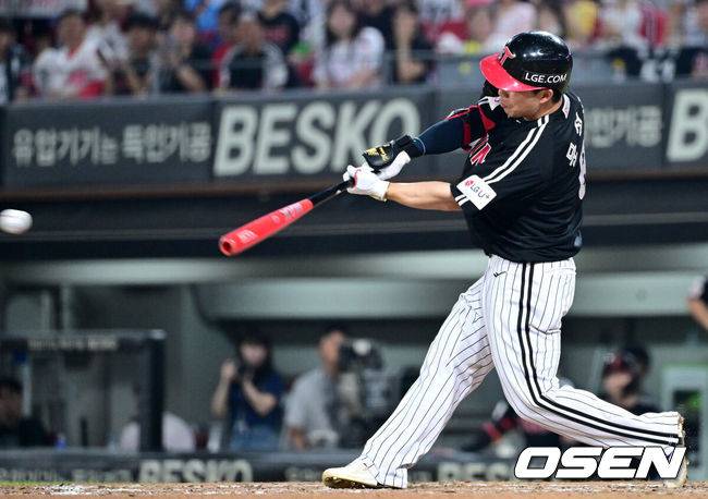 ‘승승승승승승, 우주의 기운 진짜 오나’ LG, 두산 4-3 꺾고 6연승 질주→1위 한화 3경기 추격…김현수 결승타-장현식 세이브 [잠실 리뷰]