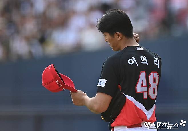 롯데에 혼쭐난 이의리, 150km/h 던져도 S 비율 57%…숙제만 확인했다 [부산 현장]