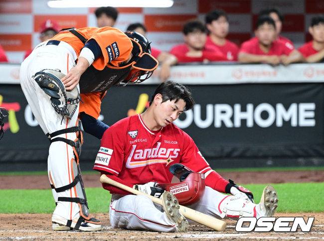 ‘흔들린 영점’ 상대 더그아웃 향해 90도 허리 숙인 김서현… 부활한 ‘대전 예수’ 붙잡고 구원 요청 [최규한의 plog]