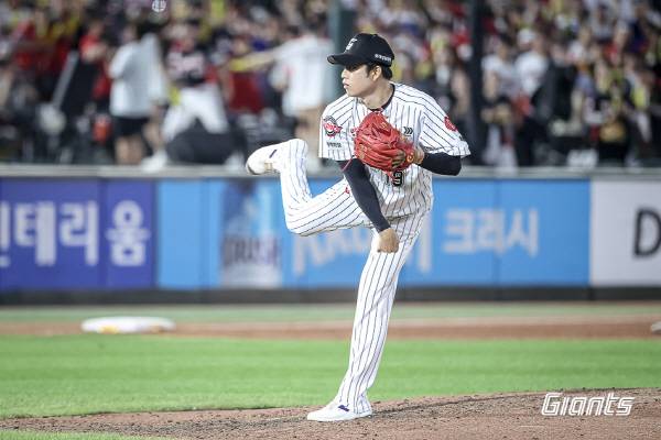 [사직은 지금!] 쓴소리 쏟아낸 롯데 김태형 감독…“맞더라도 직구 던져야지”