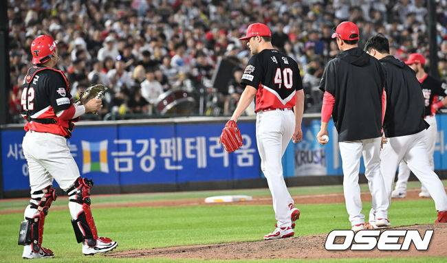 '승승승승승' 롯데 미쳤다! 전준우 4안타+8회 결승타 폭발!...'패패패패패패' KIA, 조상우 또 무너지고 6연패 대충격 [부산 리뷰]