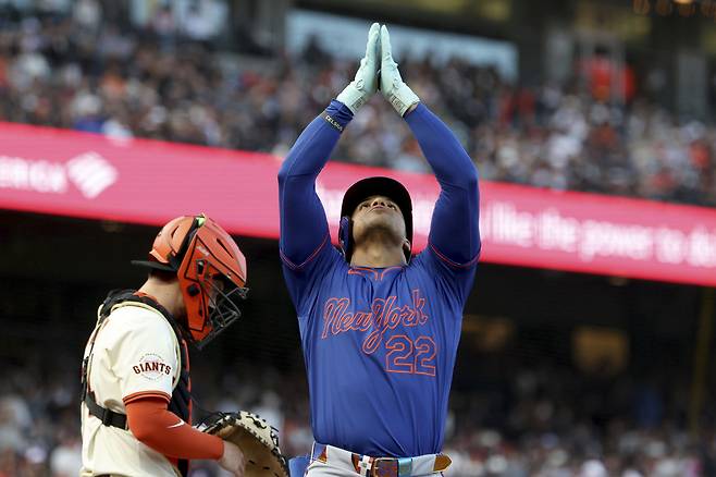 ‘최고 몸값’ 소토, MLB 홈런 최초 역사 썼다···“29세 이하로 4개 팀서 25호 홈런 기록”
