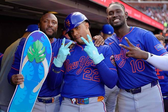 ‘최고 몸값’ 소토, MLB 홈런 최초 역사 썼다···“29세 이하로 4개 팀서 25호 홈런 기록”