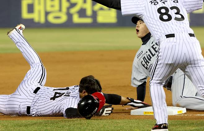 대주자→주루사 7연승 좌절, 염경엽 LG 감독 송찬의 곧바로 2군행 통보