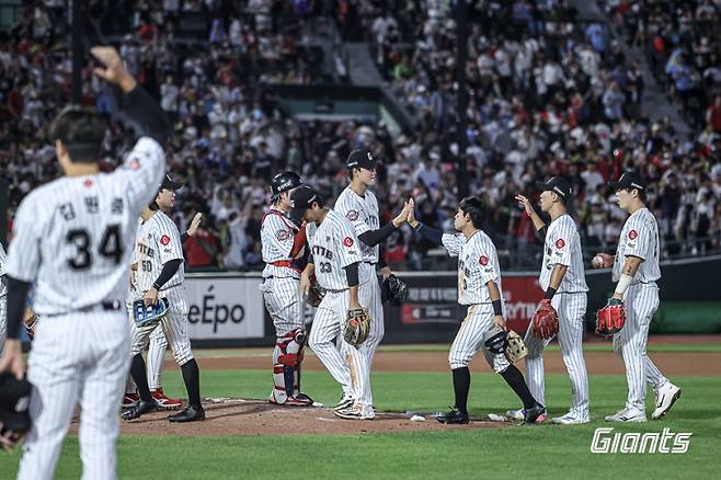 '2025시즌 최다 연승' 롯데, 가을 내음 자극한 5가지 스토리 [IS 포커스]