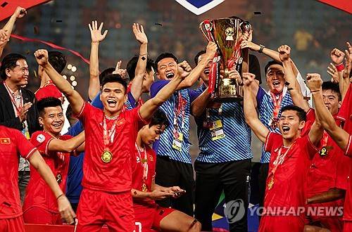 김상식, 베트남 이끌고 11G 무패 기록 초대박!…동남아 U-23 챔피언십 결승행+3연패 도전