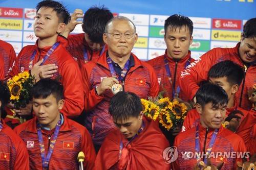 김상식, 베트남 이끌고 11G 무패 기록 초대박!…동남아 U-23 챔피언십 결승행+3연패 도전