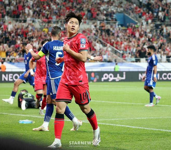 인도에서도 화제였던 '이강인 골 장면', 월드컵 예선 '최고의 골' 후보 선정