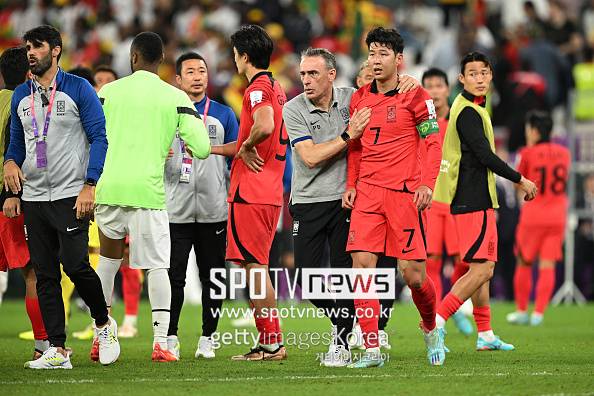 ‘韓에서 월드컵 16강’ 벤투 감독 소신발언 “中 축구 형편 없다”…대표팀 제안 단칼에 거절