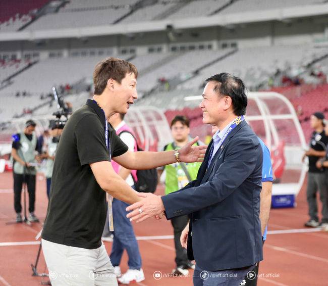 '쌀딩크' 뛰어 넘은 김상식! 베트남, 인니 잡고 아세안 U-23 챔피언십 우승
