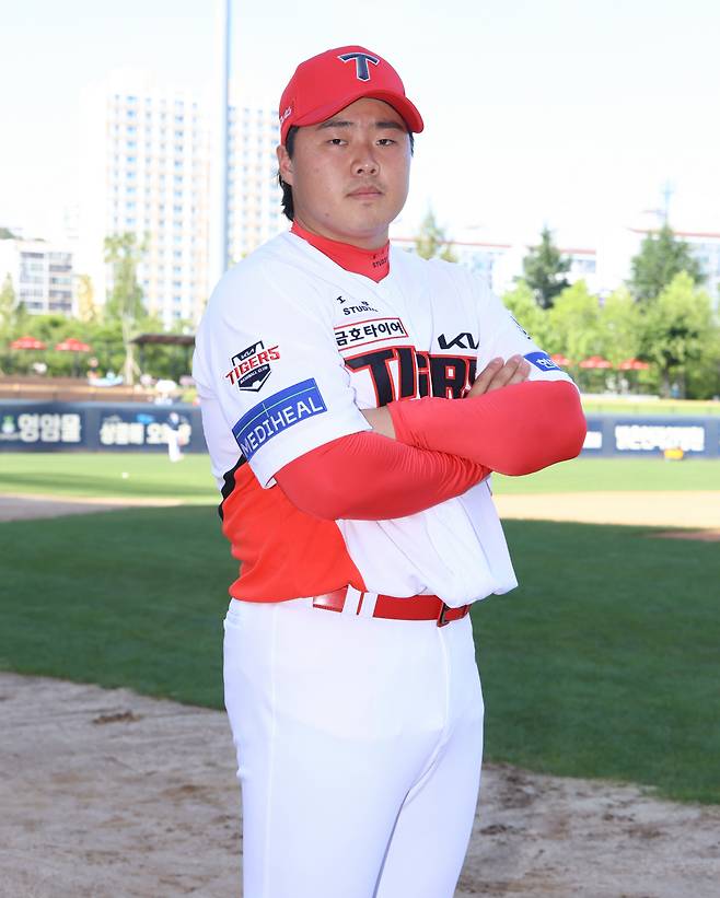 '2군 투수' 받으려고 '1군 타자' 보내야 했던 꽃범호의 진심 → 결국 야구는 투수놀음