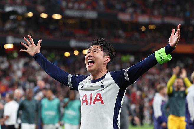 'HERE WE GO' 확인 완료! '韓 축구 대형 희소식' 손흥민 토트넘 잔류 가능성 부활하나...