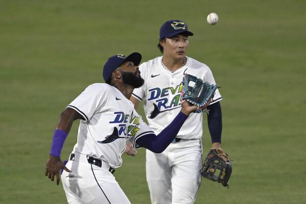 부상이 반전? 김하성, MLB의 상징 뉴욕 양키스 유니폼 입게 되나