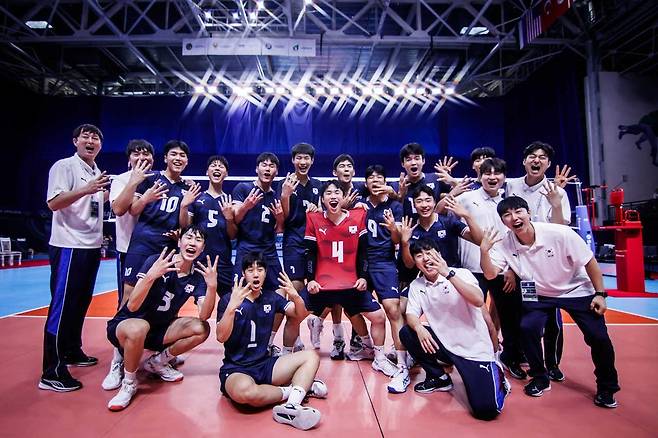 한국 U-19 남자배구, 세계선수권 16강서 중국 3-0 완파…8강행