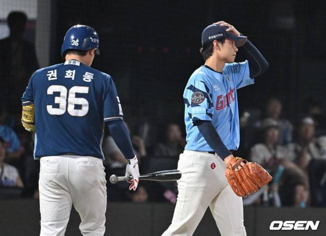 더운 날 수비훈련까지 했는데... 롯데 '156㎞' 파이어볼러 이틀 연속 시련, 야수선택+더블스틸에 4점 헌납