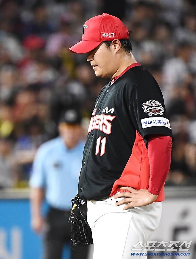'우승청부사' 조상우 2군행 배경은 → 이범호 KIA 감독