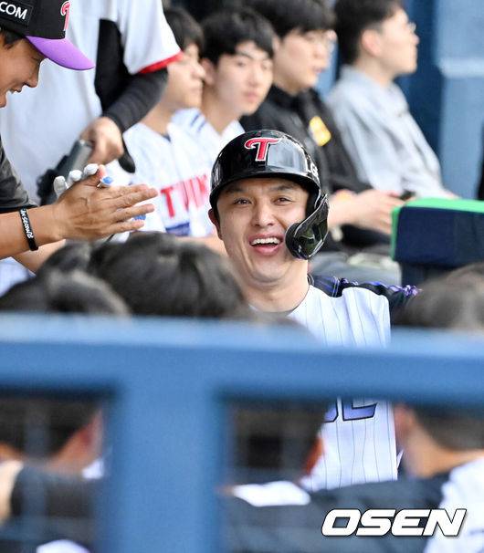 ‘한화 2G차 추격’ LG 라인업 공개, 박동원 DH 선발 복귀+김현수 LF…쌍둥이 킬러 공략할까 [오!쎈 잠실]