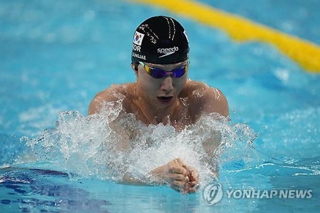 이주호 해냈다! 세계수영선수권 男 배영 200m 한국신기록+아시아 1위…결승행은 0.06초 뒤져 아깝게 무산 [싱가포르 현장]