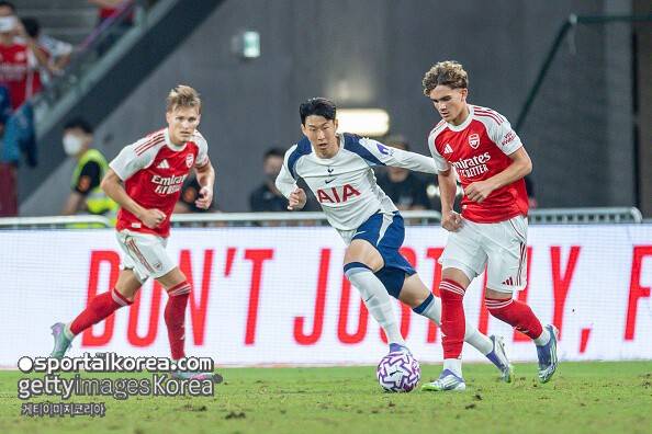 韓 축구 초대박! 손흥민 이적 늦어지는 이유 있었다…미국·사우디 아닌 아탈란타행 '급선회'