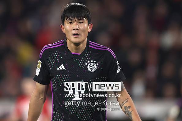 韓 축구 ‘통곡’ 역대급 사건…“김민재, 뮌헨 떠나 사우디 팀 협상” 호날두 뛰고 있는 알 나스르 “손해 감수해도 이적 허용”