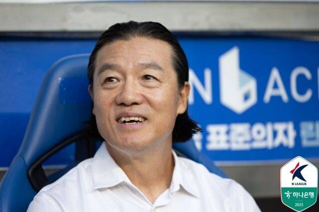 [공식발표] 울산 HD, 김판곤 감독과 계약 해지…구단 10년 이끈 김광국 대표이사도 사의