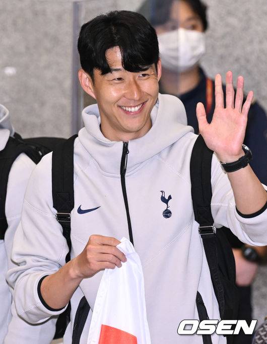 “SON 앞날에 행운을 빌게” 토트넘, 손흥민 이적요청 승인…올 여름 떠난다