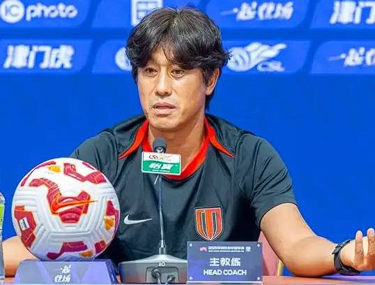 '충격' 中 축구계 썩을 대로 썩었다! 황당 귀화 전말 폭로